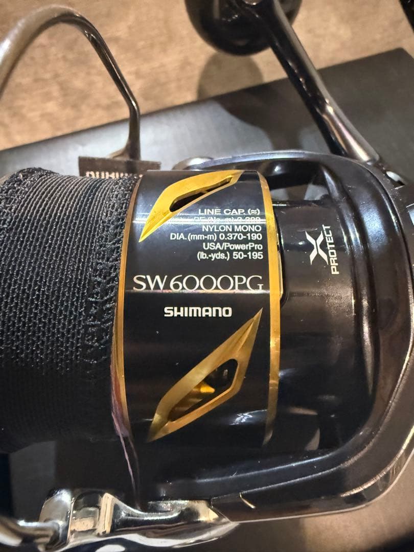 STELLA SW 6000PG スピニングリール　美品