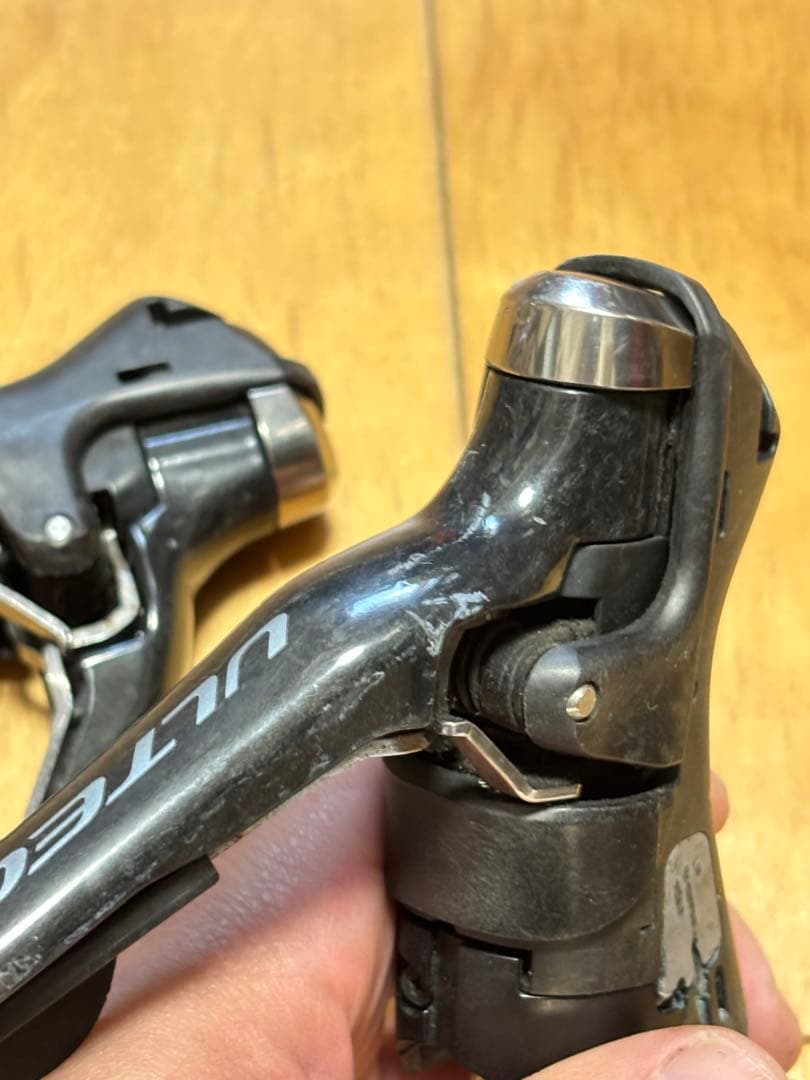 シマノ ULTEGRA ST-6800 デュアルコントロールレバー左右ブラック