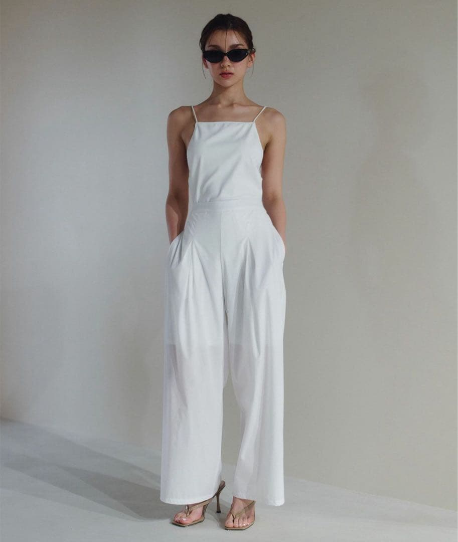 バック オープン ボディスーツ KINO THE KEI 白