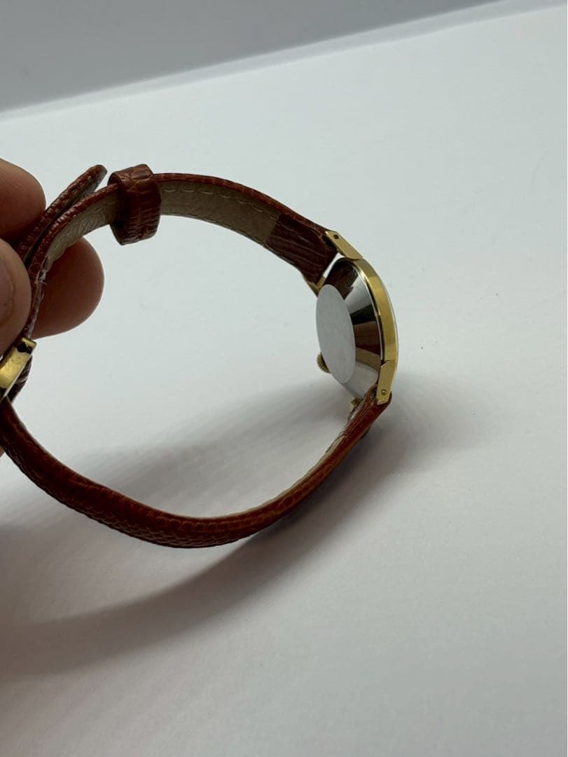 OMEGA オメガ　腕時計　手巻き　ゴールド