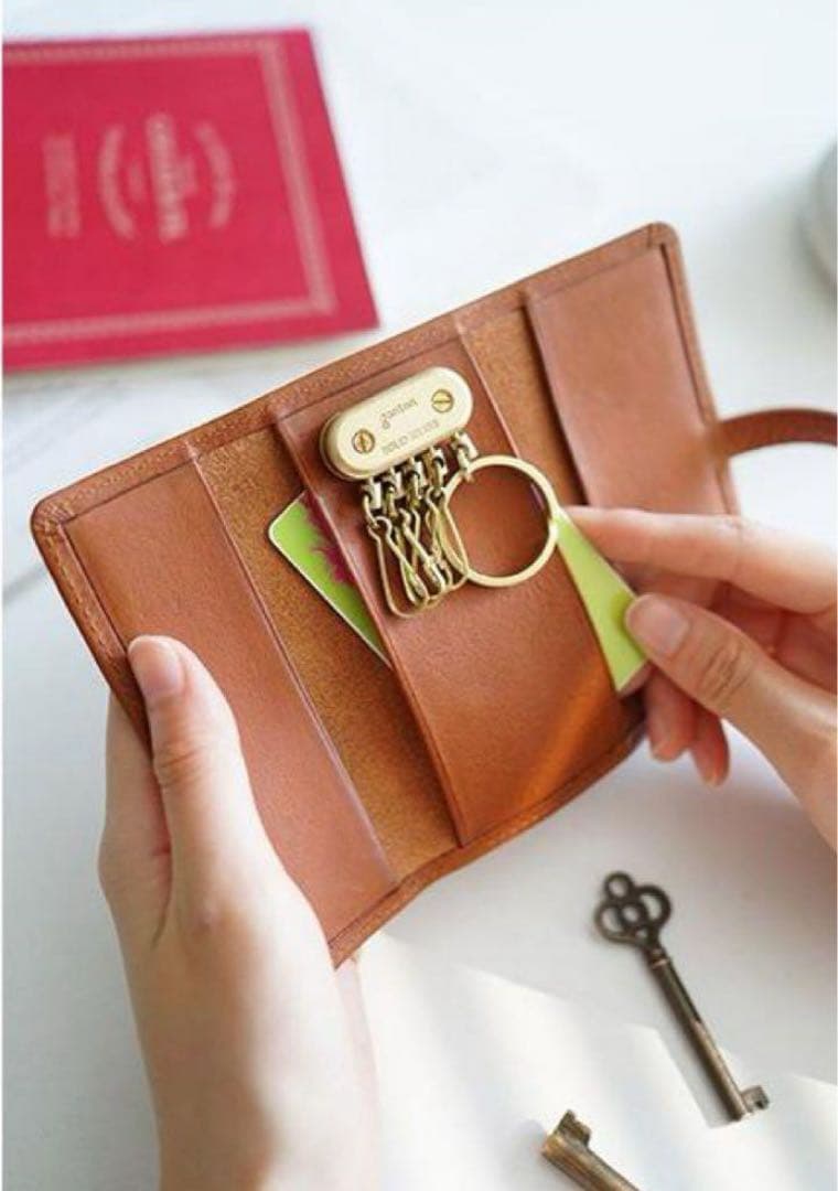 新品未使用ゲンテン genten キーケース　赤 レッド