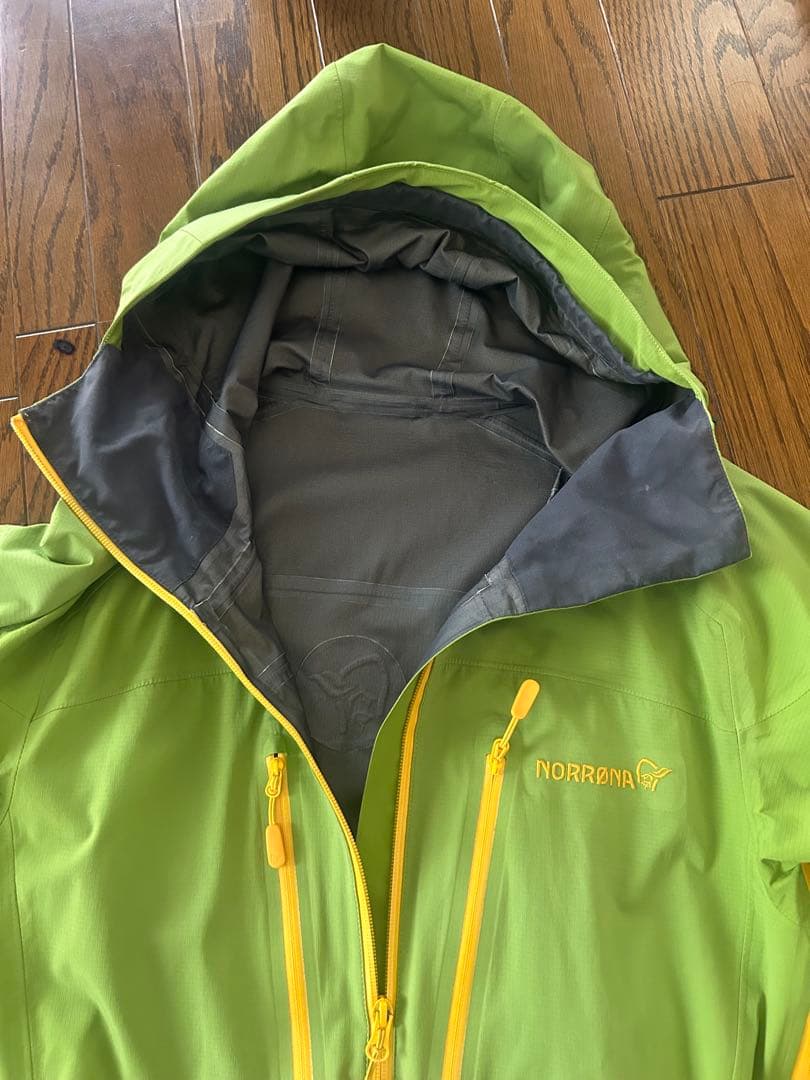 ヒラメ様用Norrona lofoten Gore-Tex Pro Jacket