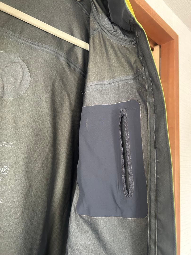 ヒラメ様用Norrona lofoten Gore-Tex Pro Jacket