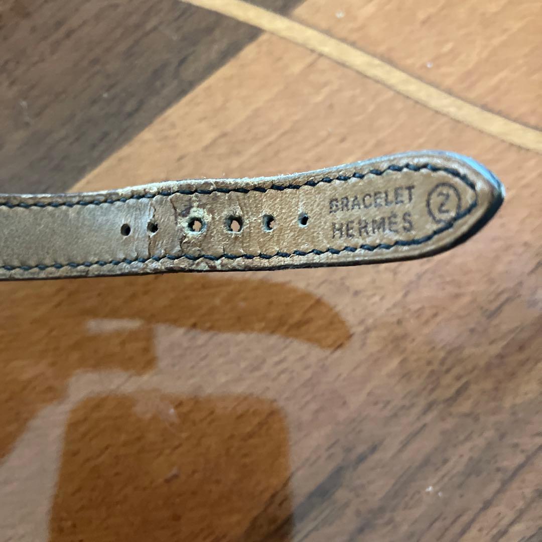 menu です♪HERMES エルメス ケリーウォッチ　ブラック