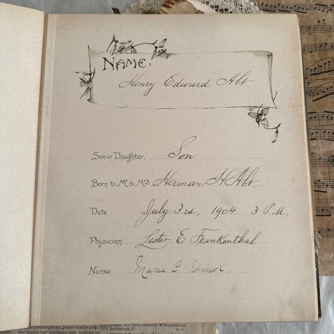稀少1904年美しいアンティーク雑記帳ベビーアルバム洋書ジャンクジャーナル素材